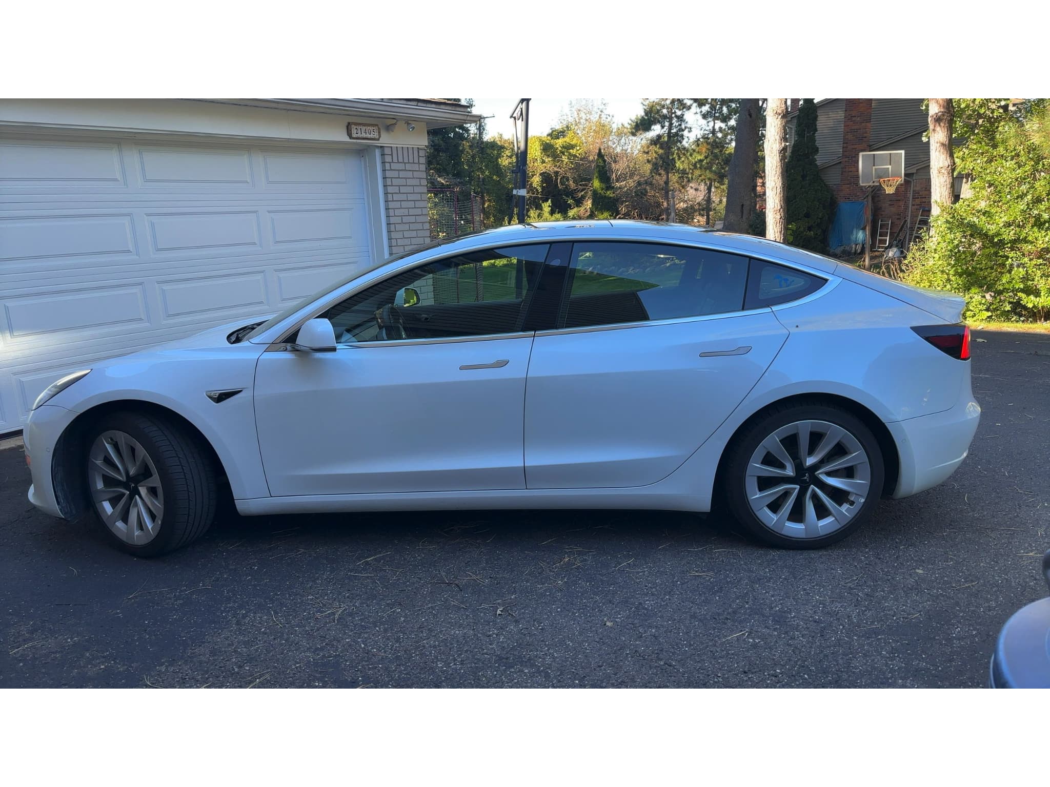 2019 Tesla Model 3 view 2