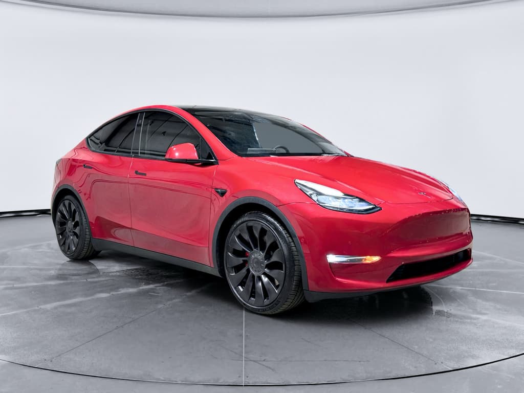 2022 Tesla Model Y view 4