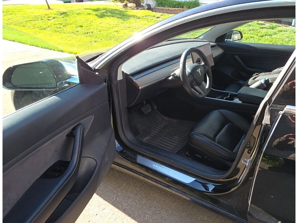 2019 Tesla Model 3 view 5