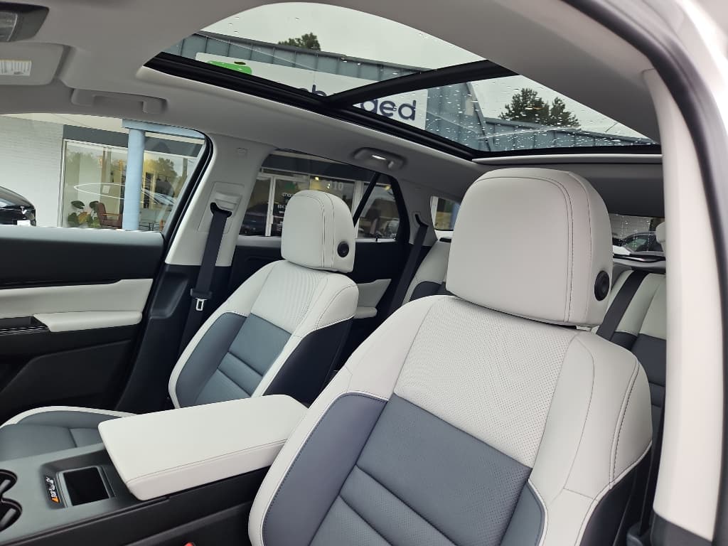2025 Honda Prologue view 22