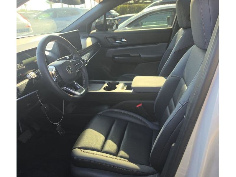 2025 Honda Prologue view 5