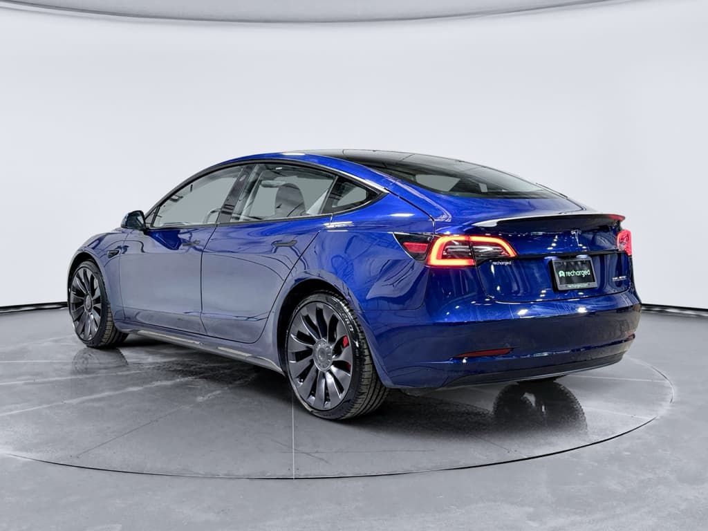 2023 Tesla Model 3 view 2