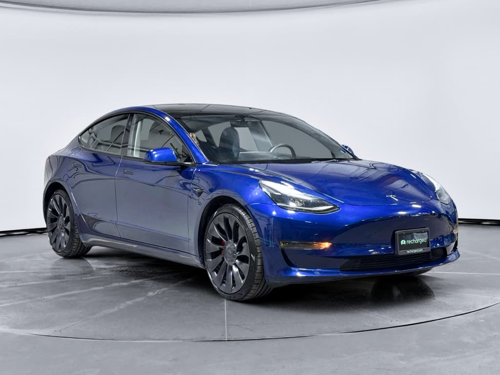 2023 Tesla Model 3 view 4