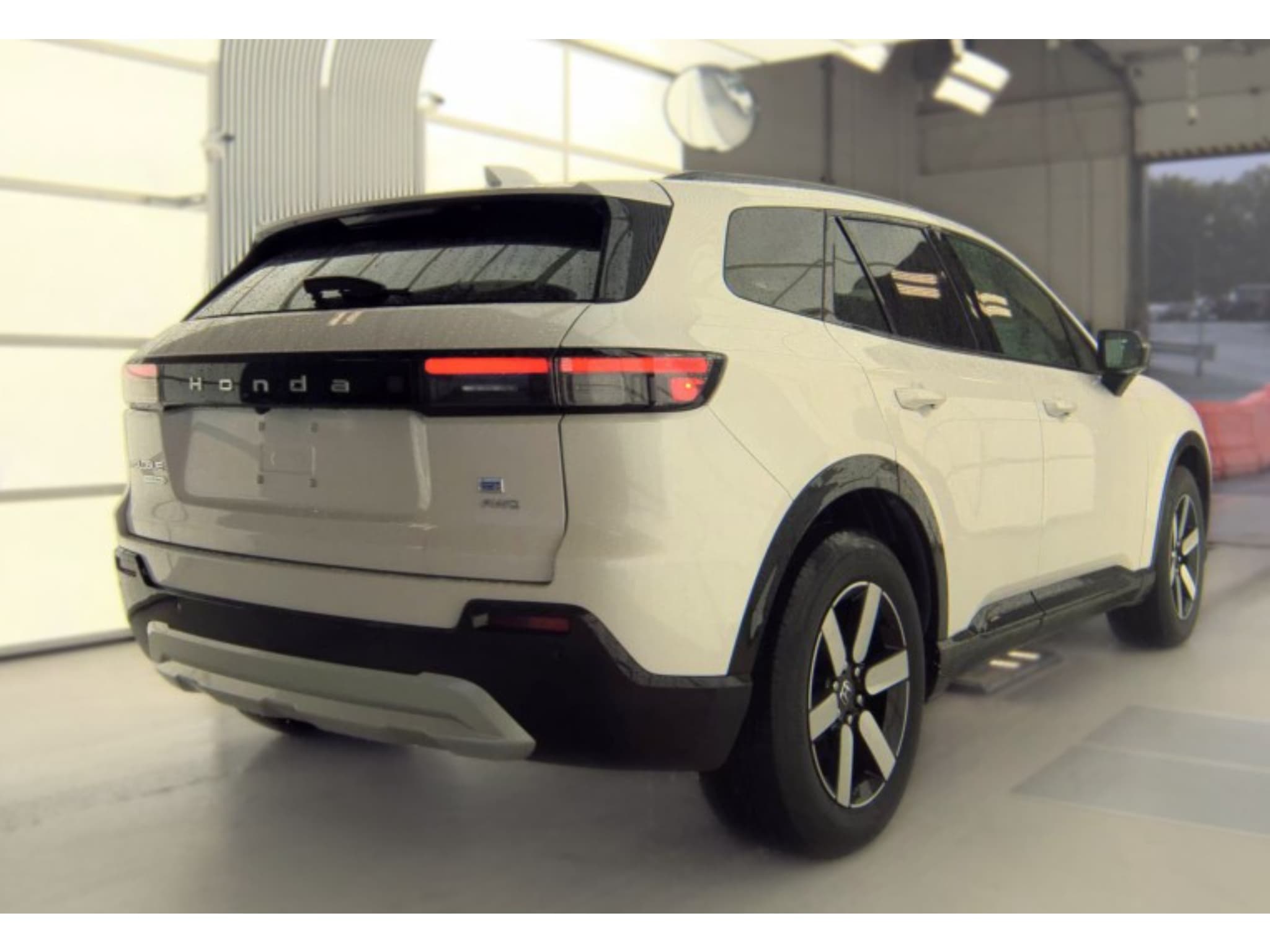 2024 Honda Prologue view 3