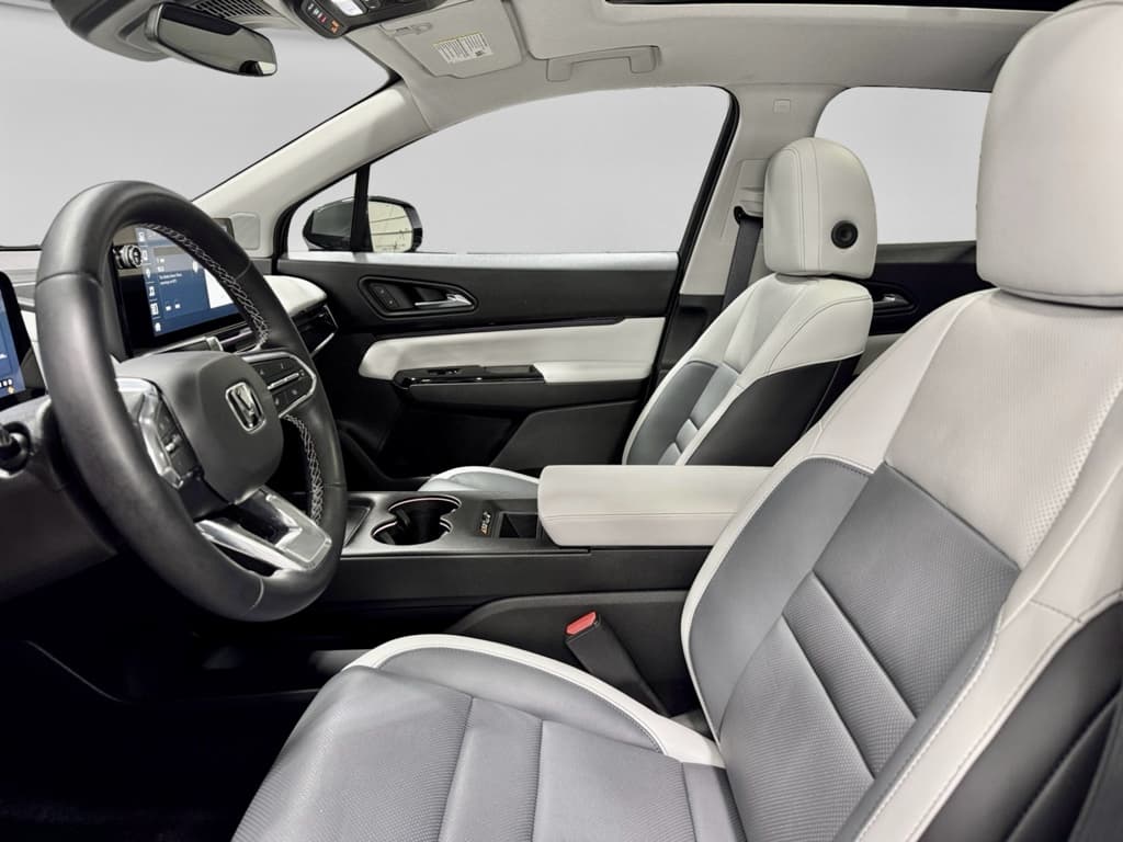 2025 Honda Prologue view 17