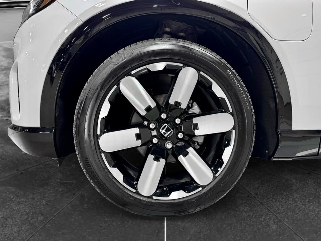 2025 Honda Prologue view 29