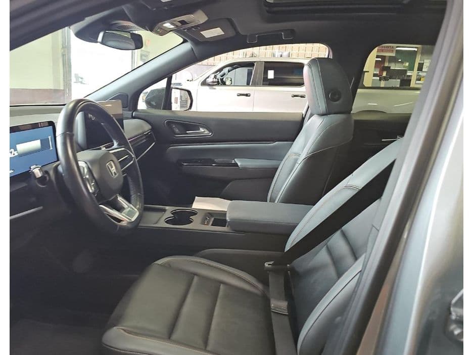 2024 Honda Prologue view 5