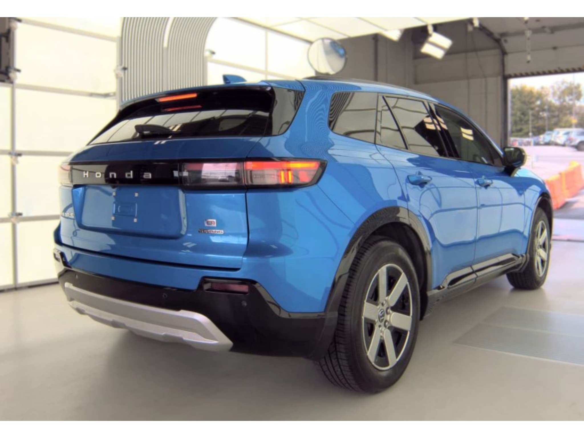 2024 Honda Prologue view 3