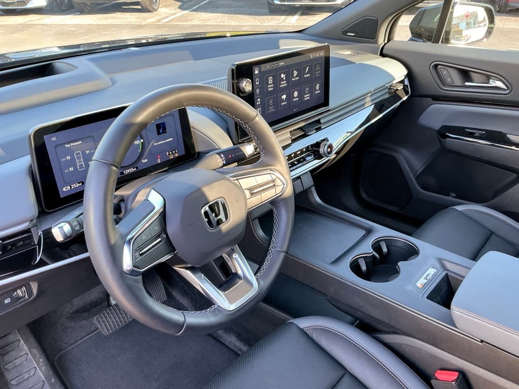 2024 Honda Prologue view 17