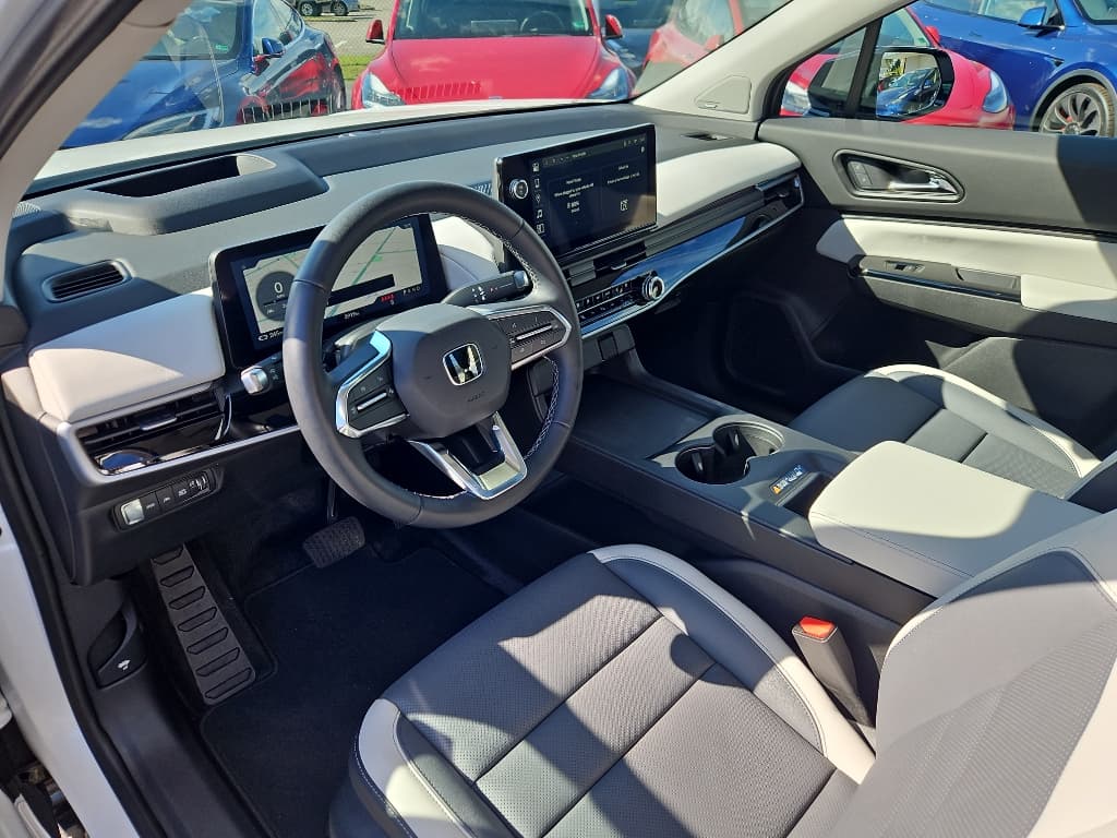 2024 Honda Prologue view 17