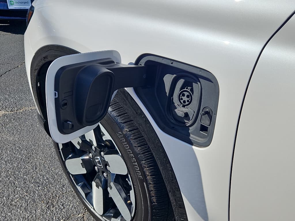 2024 Honda Prologue view 5