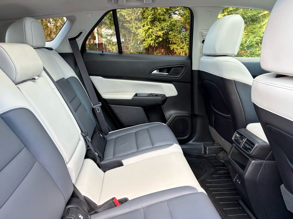 2024 Honda Prologue view 23