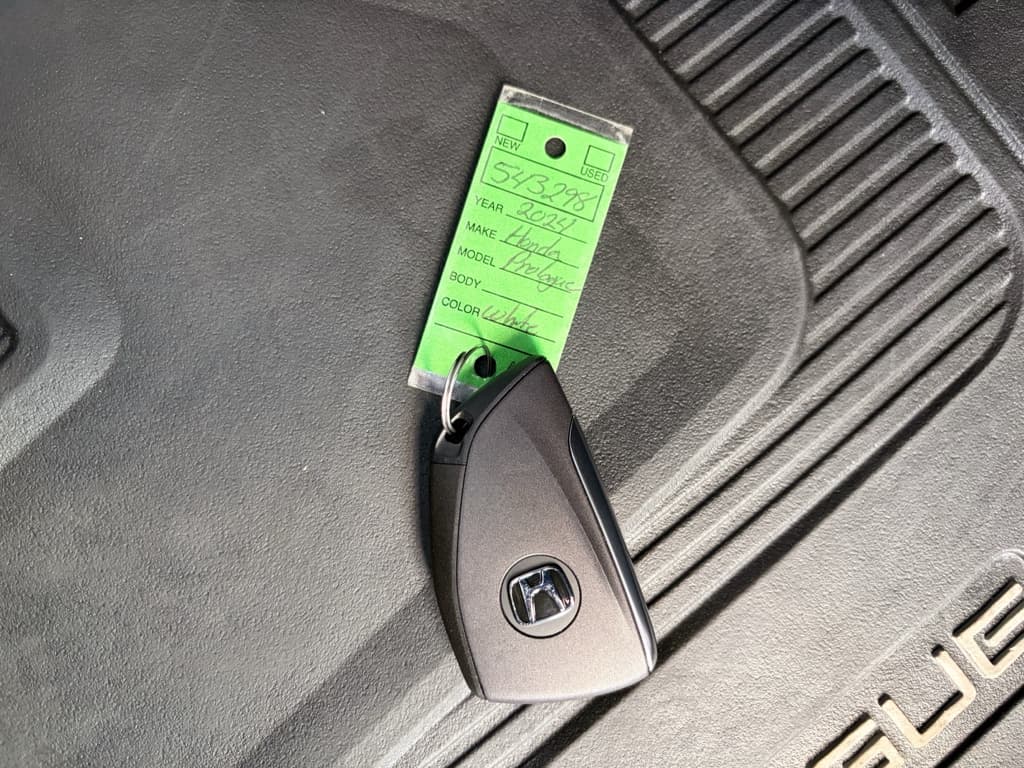 2024 Honda Prologue view 24