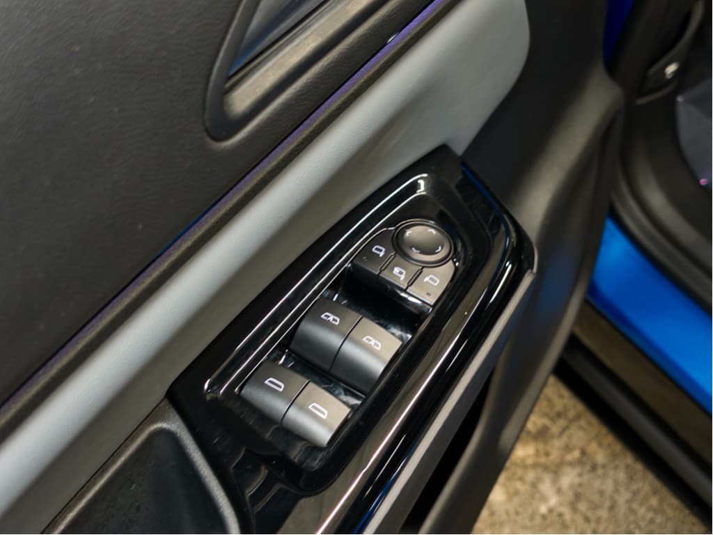 2024 Honda Prologue view 7