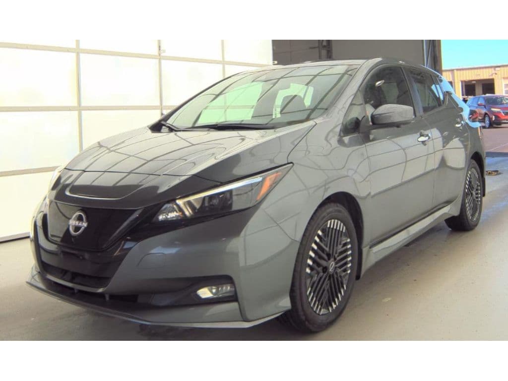 2024 Nissan LEAF