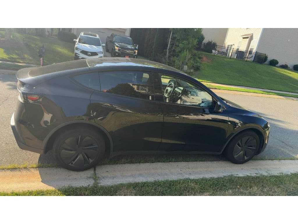2026 Tesla Model Y view 3