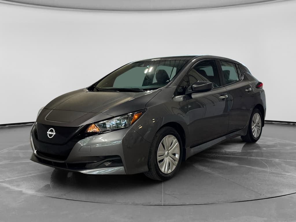 2025 Nissan LEAF