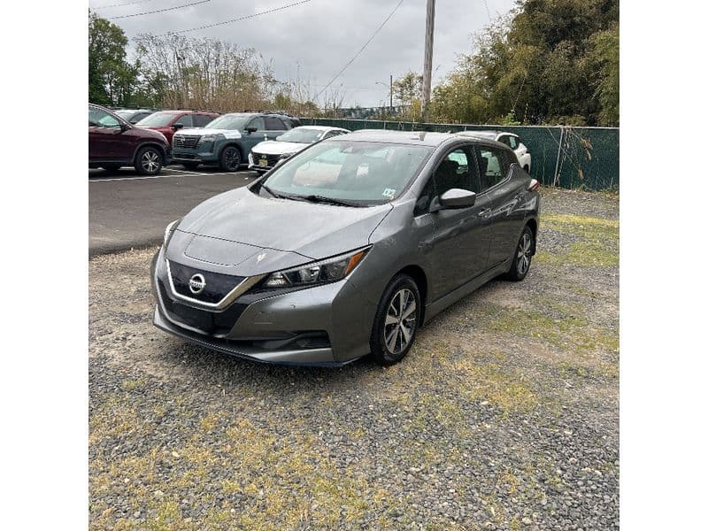 2022 Nissan LEAF
