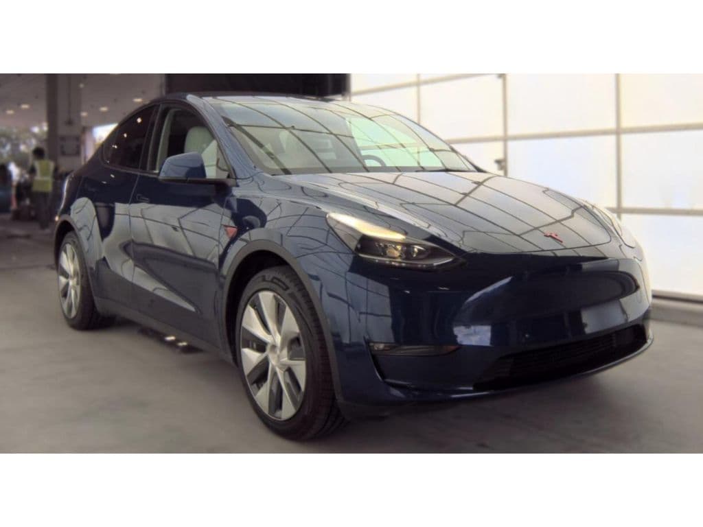 2022 Tesla Model Y view 2