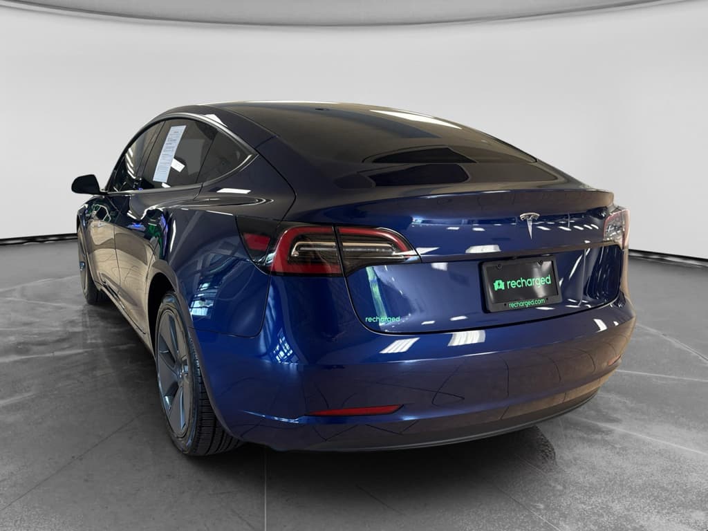 2023 Tesla Model 3 view 2