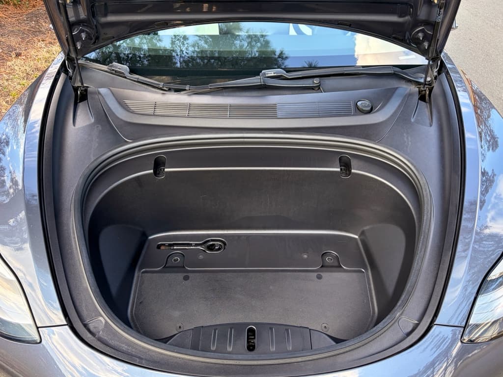 2020 Tesla Model 3 view 24