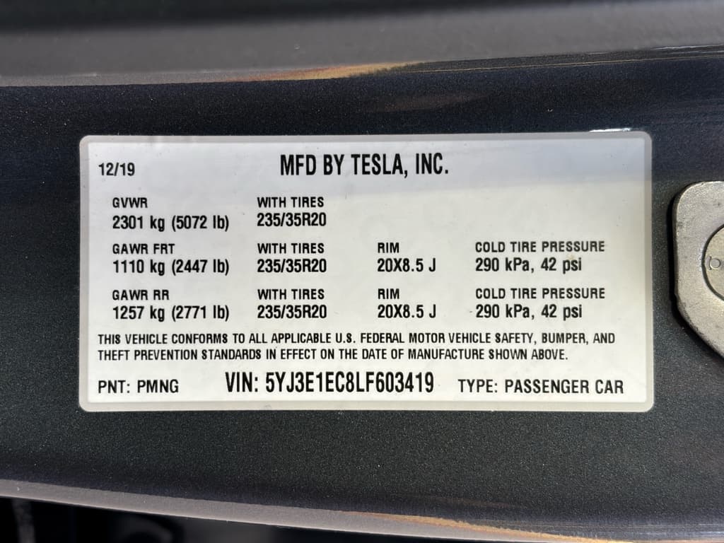 2020 Tesla Model 3 view 28