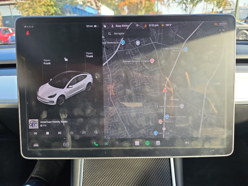 2020 Tesla Model 3 view 15