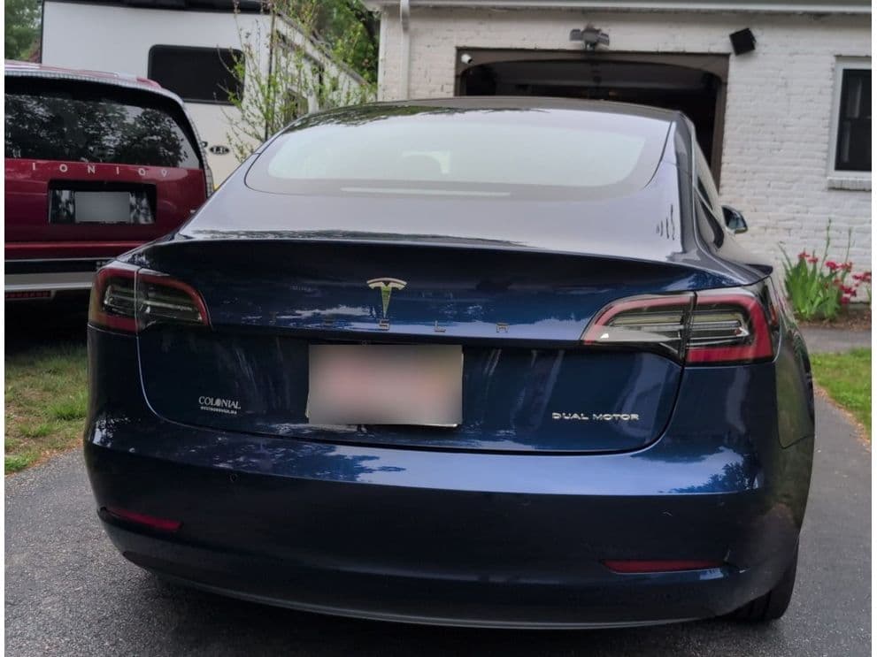 2020 Tesla Model 3 view 4