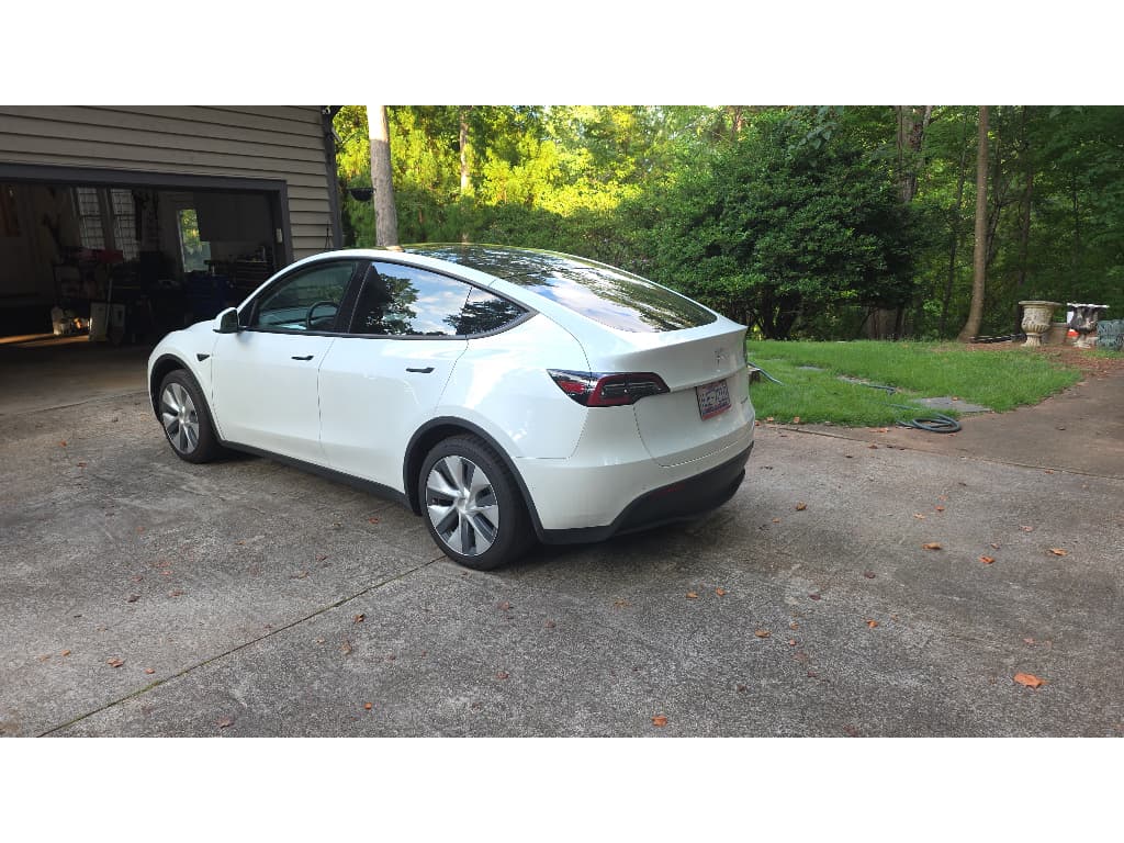 2023 Tesla Model Y view 5