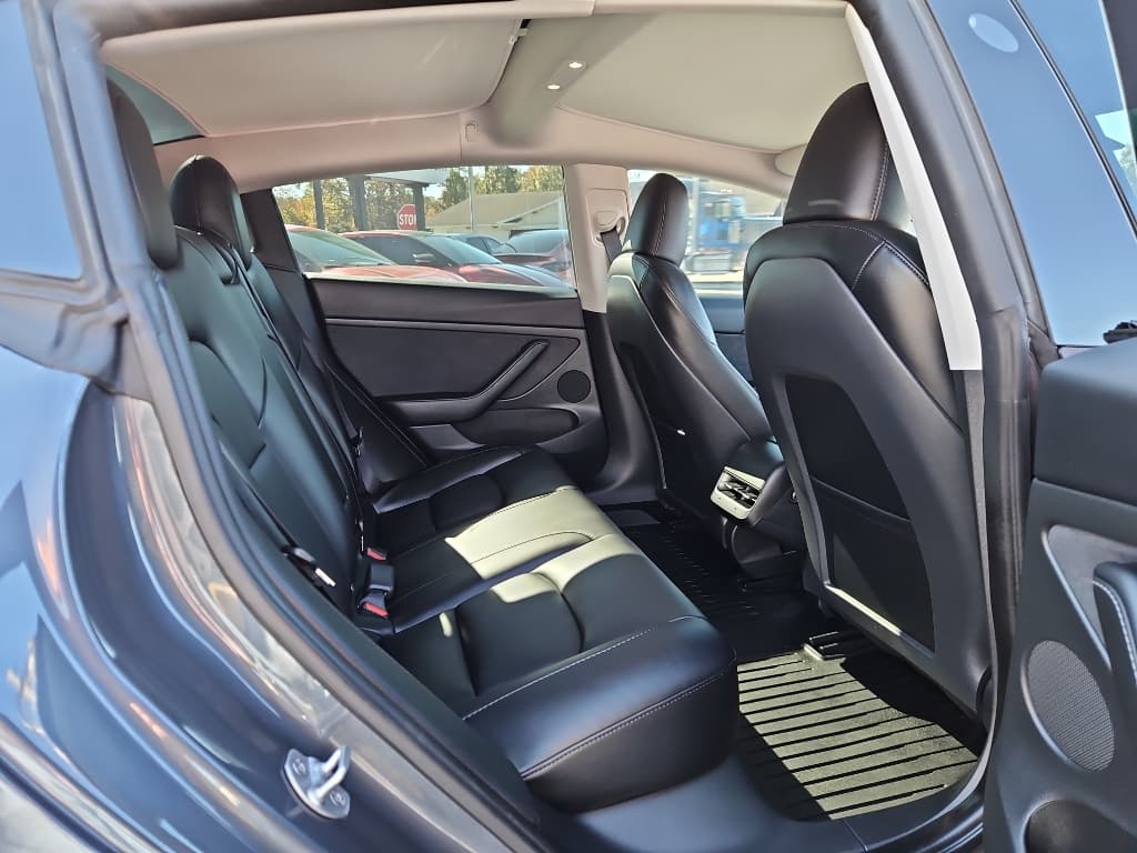 2023 Tesla Model 3 view 20