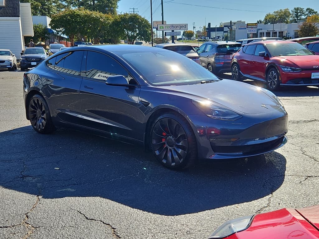 2023 Tesla Model 3 view 4