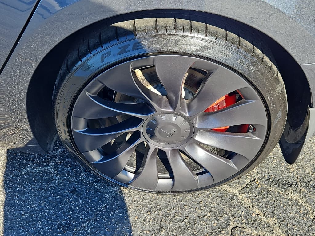 2023 Tesla Model 3 view 28