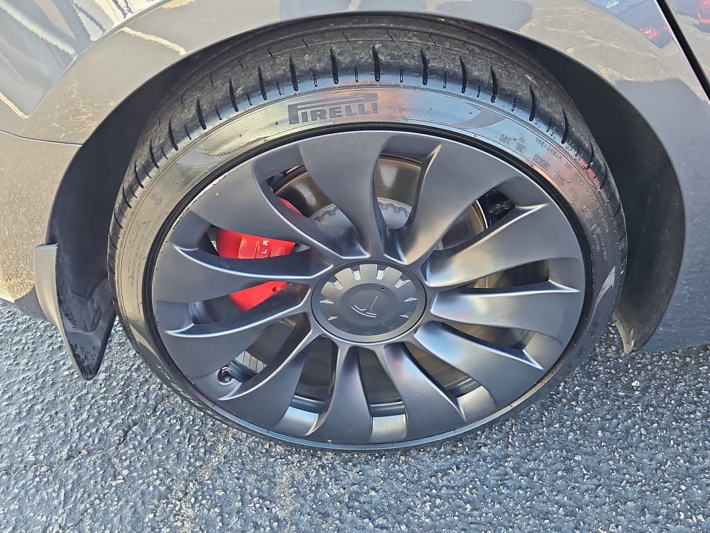 2023 Tesla Model 3 view 30