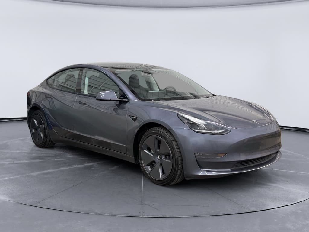 2023 Tesla Model 3 view 4