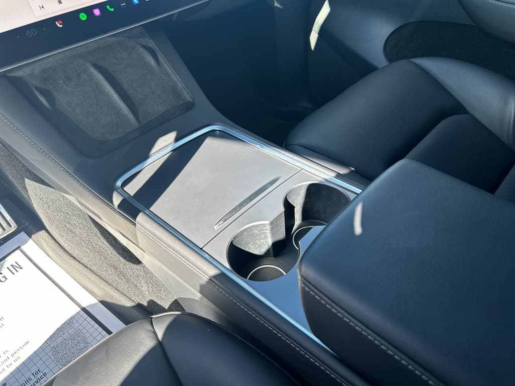2023 Tesla Model Y view 14