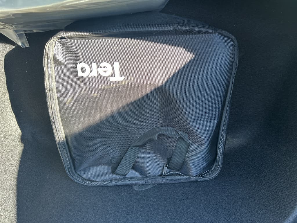 2023 Tesla Model Y view 6