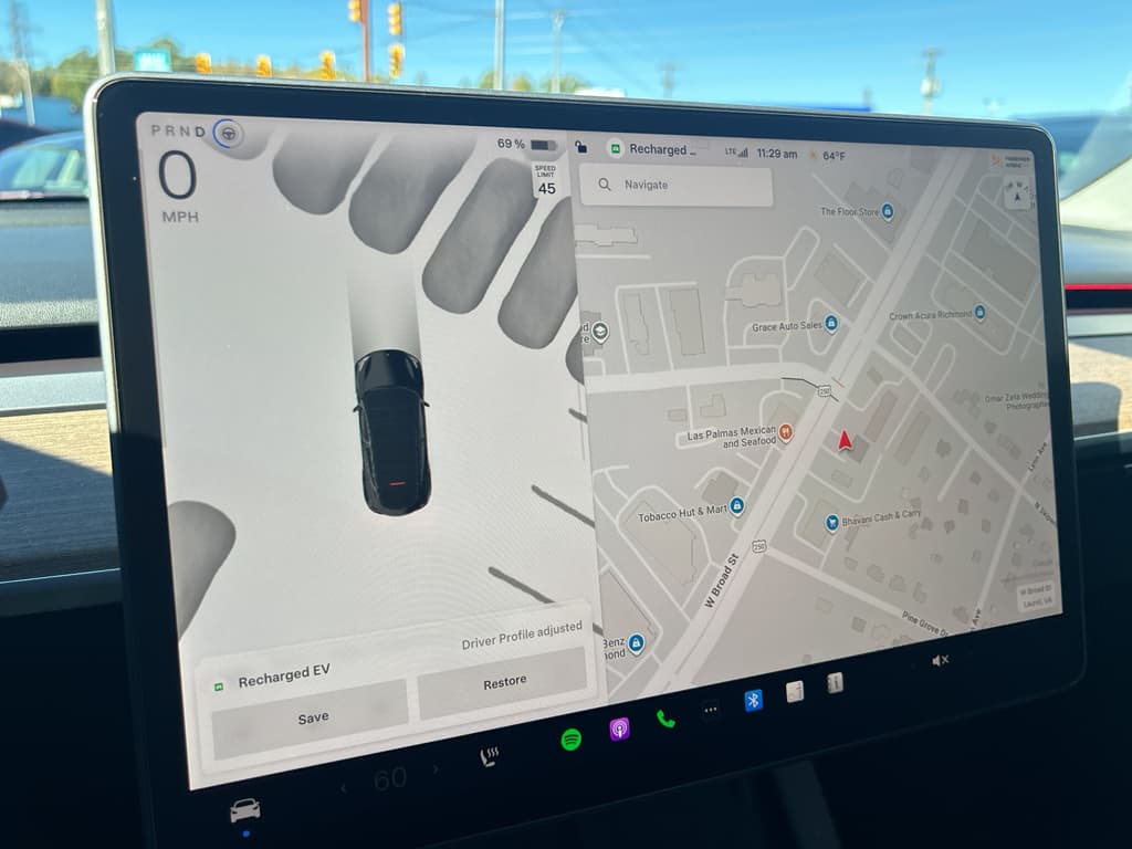 2023 Tesla Model Y view 9