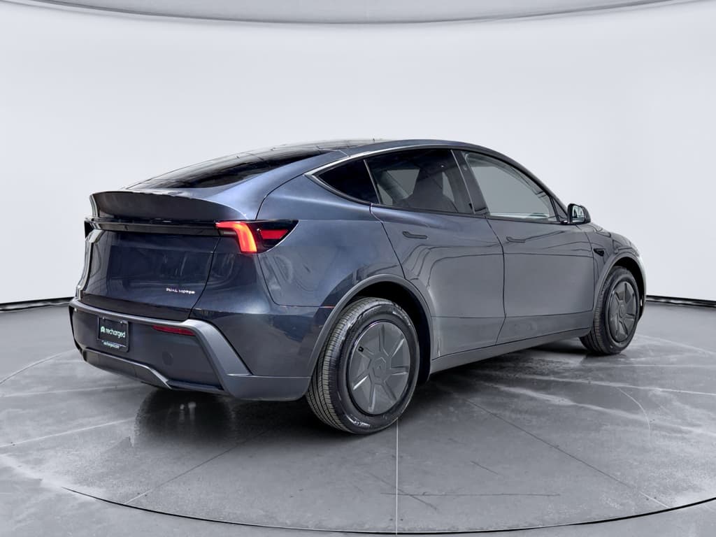 2026 Tesla Model Y view 3