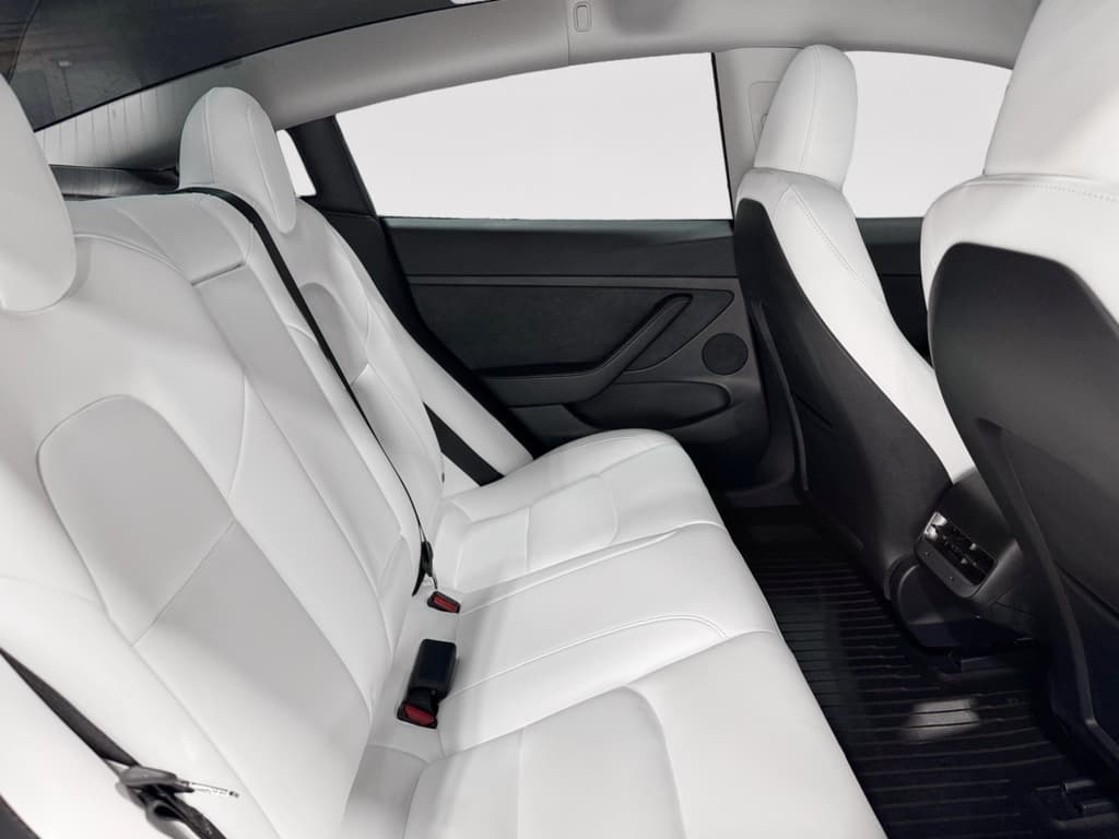 2023 Tesla Model 3 view 19