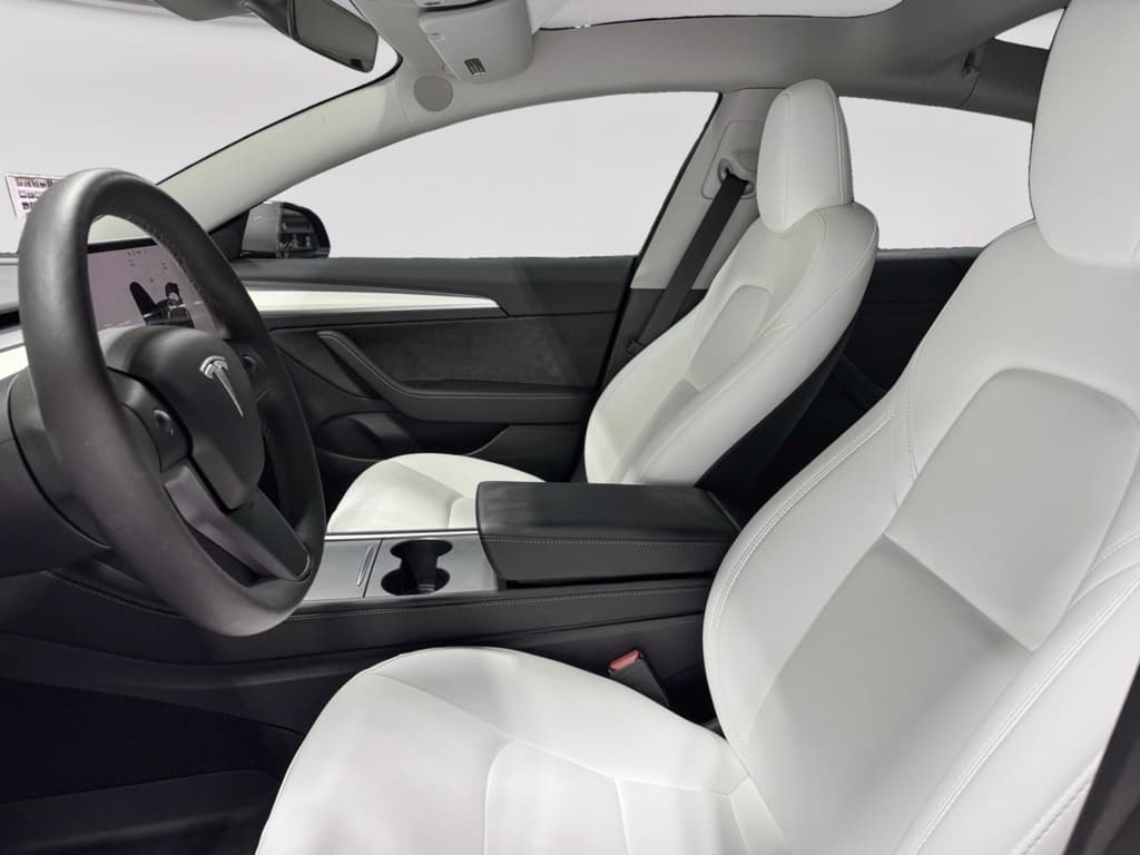 2023 Tesla Model 3 view 15