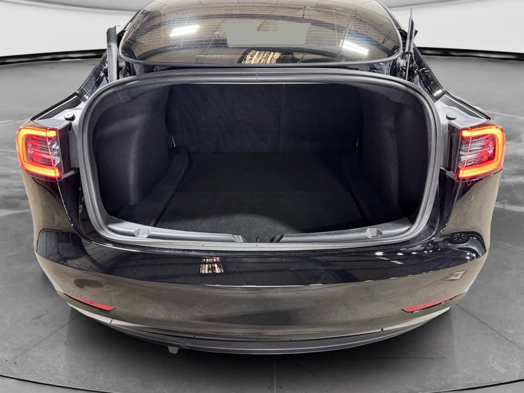 2023 Tesla Model 3 view 24