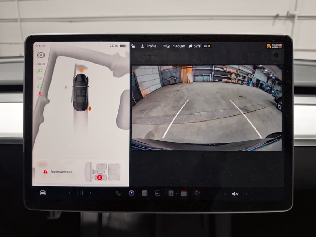 2023 Tesla Model 3 view 13