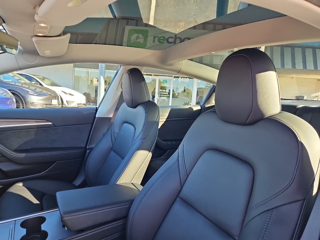 2023 Tesla Model 3 view 22