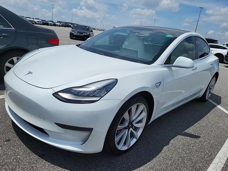 2020 Tesla Model 3