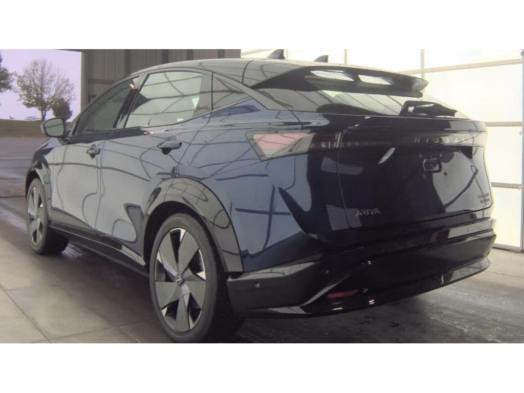 2024 Nissan Ariya view 4