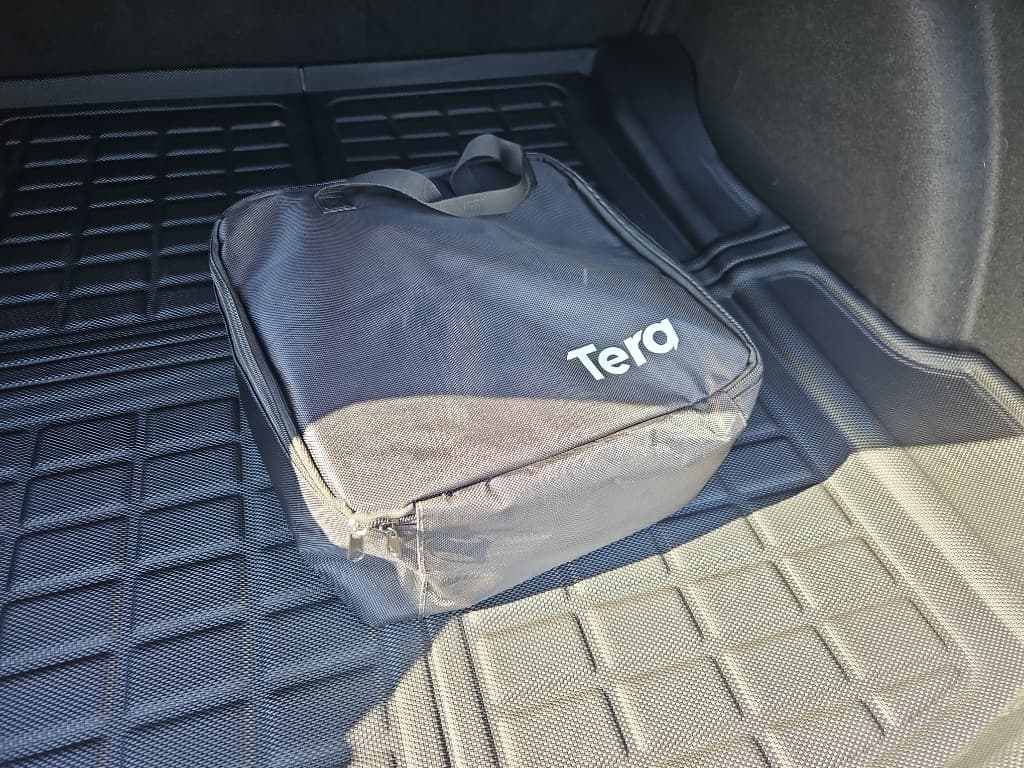 2020 Tesla Model 3 view 6