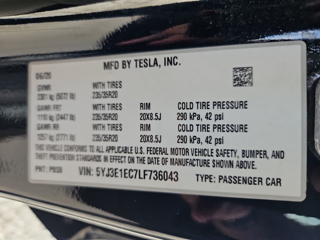 2020 Tesla Model 3 view 25