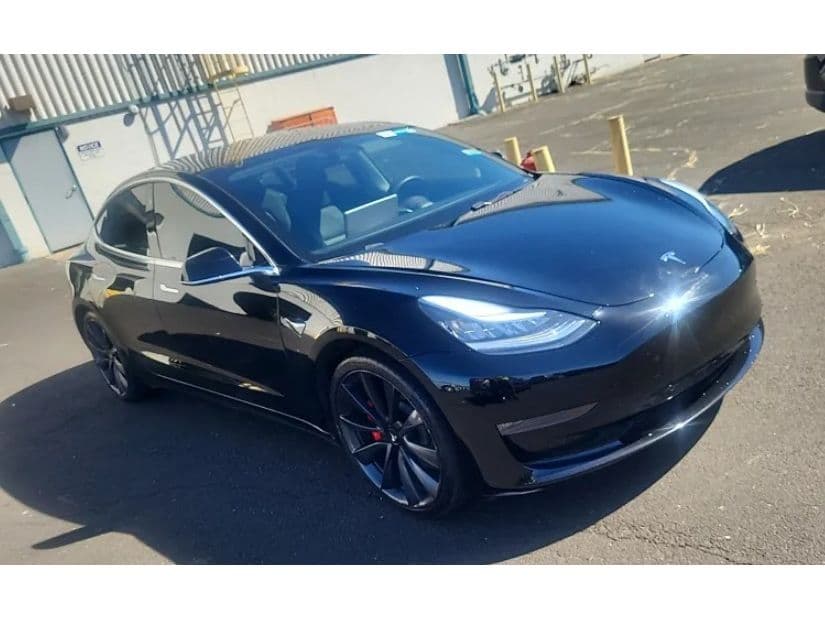 2020 Tesla Model 3 view 3