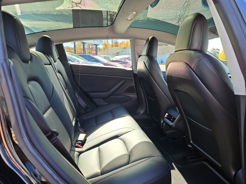 2020 Tesla Model 3 view 20