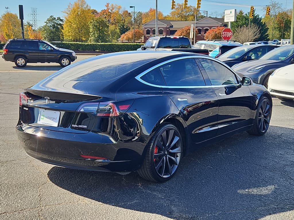 2020 Tesla Model 3 view 3